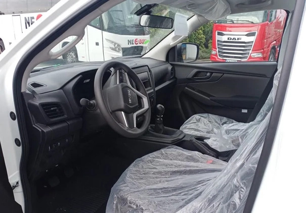 Isuzu D-Max cena 146370 przebieg: 1, rok produkcji 2023 z Biała Podlaska małe 137